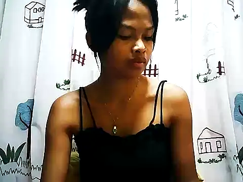 Snapshot of Rakonalie chatting on December 4, 6:39 pm Rakonalie online show from December 4, 6:39 pm