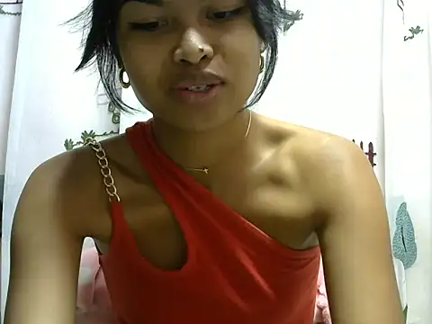 Snapshot of Rakonalie chatting on February 4, 6:04 am Rakonalie online show from February 4, 6:04 am