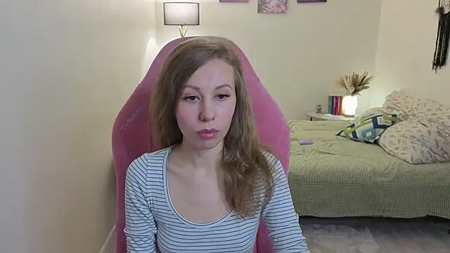 Lill Mary online show from November 6, 3:07 am