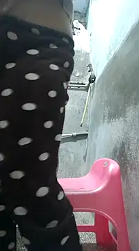 Snapshot of Bbw_Juice_Wife chatting on December 9, 8:33 am Bbw Juice Wife online show from December 9, 8:33 am