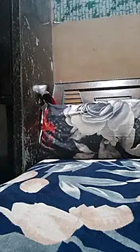 Snapshot of Bbw_Juice_Wife chatting on December 14, 9:40 am Bbw Juice Wife online show from December 14, 9:40 am