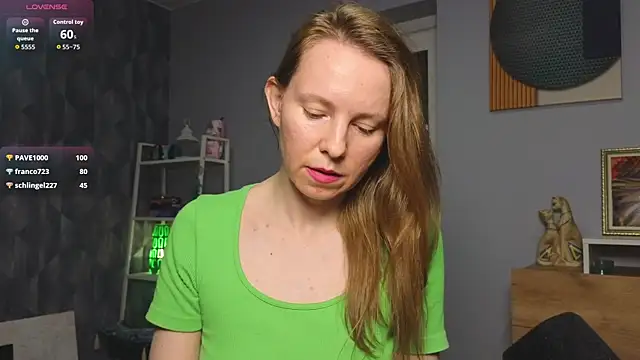 Snapshot of JanePearl chatting on May 24, 6:46 pm JanePearl online show from May 24, 6:46 pm