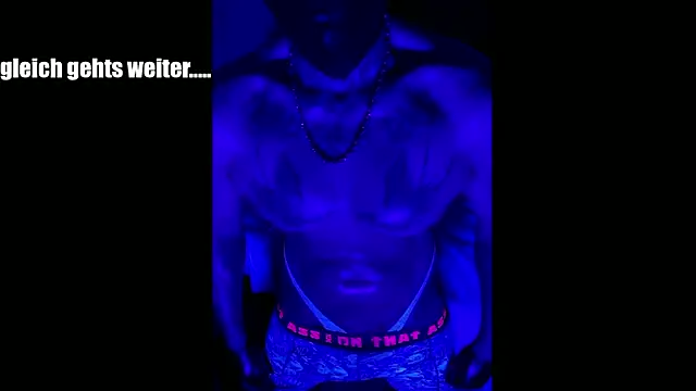 LuggiJack online show from April 27, 1:25 am