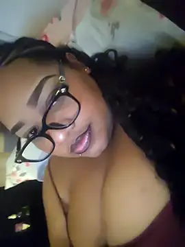 vic pretynhaa online show from February 11, 6:46 pm