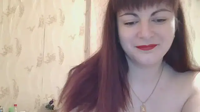 Snapshot of StarandMoon chatting on January 4, 2:35 pm StarandMoon online show from January 4, 2:35 pm