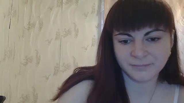 Snapshot of StarandMoon chatting on February 4, 2:10 pm StarandMoon online show from February 4, 2:10 pm