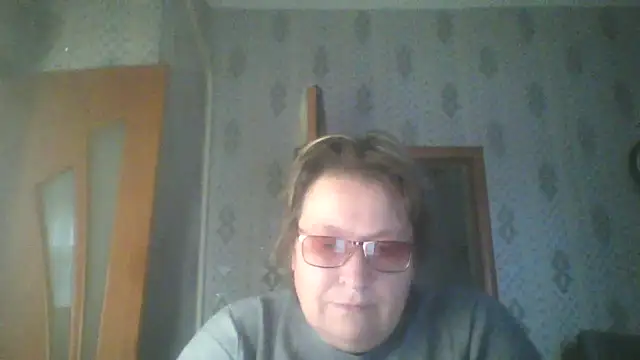 Snapshot of MelanieCold467 chatting on October 28, 6:06 am MelanieCold467 online show from October 28, 6:06 am