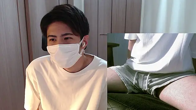 Snapshot of ryota_kkk chatting on May 10, 3:28 pm ryota kkk online show from May 10, 3:28 pm
