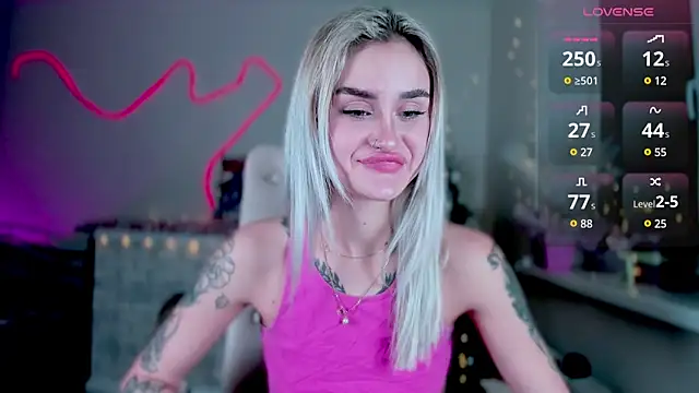  Ravenaa online show from December 15, 3:31 pm