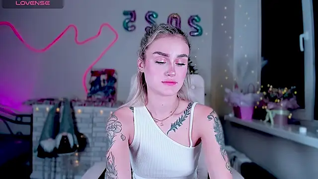  Ravenaa online show from December 23, 10:12 pm