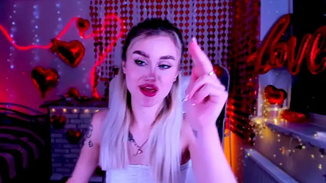  Ravenaa online show from February 10, 11:36 am