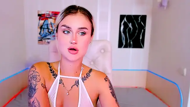  Ravenaa online show from September 15, 10:15 am