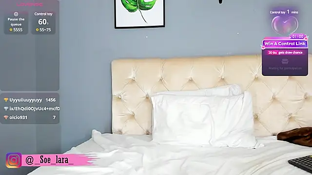 Snapshot of Soe_Lara chatting on March 18, 5:42 pm Soe Lara online show from March 18, 5:42 pm