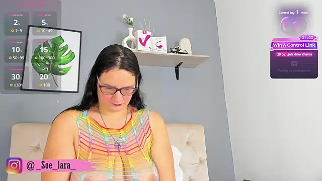 Snapshot of Soe_Lara chatting on March 20, 11:27 am Soe Lara online show from March 20, 11:27 am