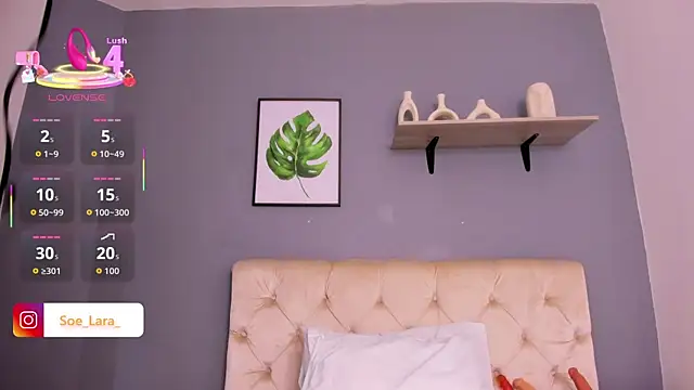 Snapshot of Soe_Lara chatting on September 30, 11:04 am Soe Lara online show from September 30, 11:04 am