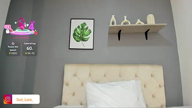 Snapshot of Soe_Lara chatting on October 12, 11:20 am Soe Lara online show from October 12, 11:20 am