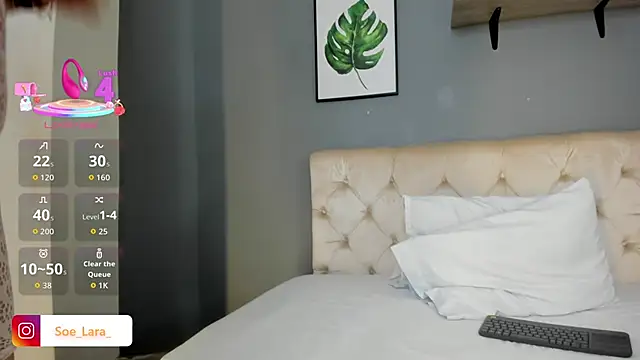 Snapshot of Soe_Lara chatting on October 16, 11:33 am Soe Lara online show from October 16, 11:33 am