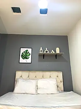 Snapshot of Soe_Lara chatting on November 17, 11:27 am Soe Lara online show from November 17, 11:27 am