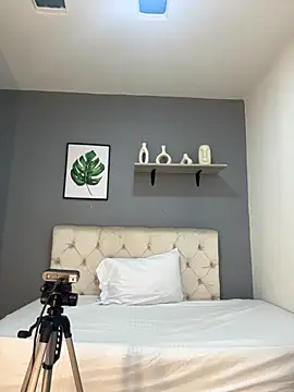 Snapshot of Soe_Lara chatting on November 18, 10:31 am Soe Lara online show from November 18, 10:31 am