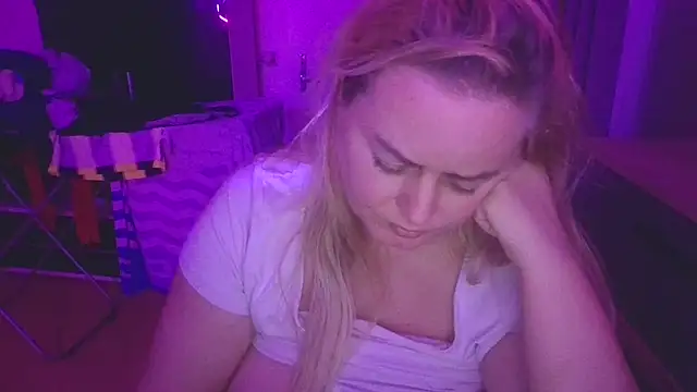 Meliss Official9 online show from March 17, 8:51 pm