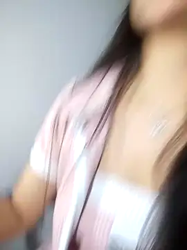 Catalehia Milk online show from September 25, 7:50 pm