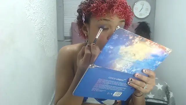 Snapshot of vainillaplaypussy chatting on January 29, 2:19 am vainillaplaypussy online show from January 29, 2:19 am