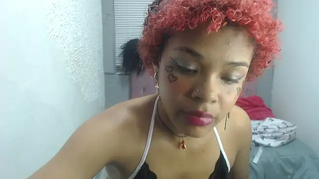 Snapshot of vainillaplaypussy chatting on February 6, 7:07 pm vainillaplaypussy online show from February 6, 7:07 pm