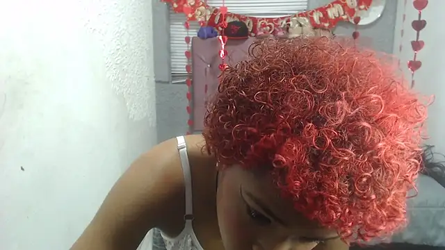 Snapshot of vainillaplaypussy chatting on February 20, 7:52 pm vainillaplaypussy online show from February 20, 7:52 pm