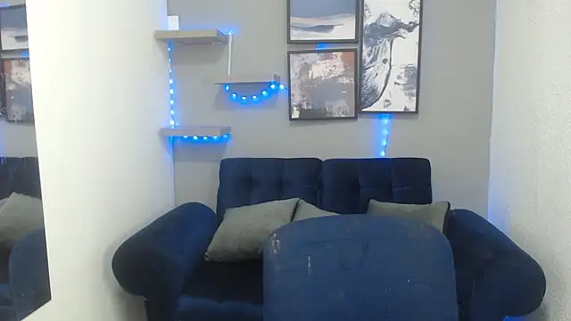 Snapshot of vainillaplaypussy chatting on October 15, 12:16 pm vainillaplaypussy online show from October 15, 12:16 pm