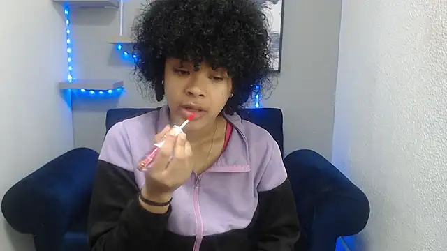 Snapshot of vainillaplaypussy chatting on October 23, 12:26 pm vainillaplaypussy online show from October 23, 12:26 pm