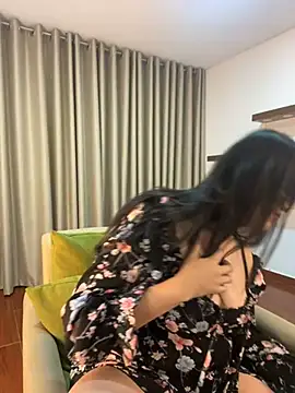 Alice Biel online show from December 26, 3:38 am