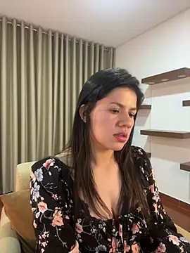 Alice Biel online show from January 22, 12:38 am