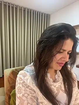 Alice Biel online show from February 2, 1:55 am