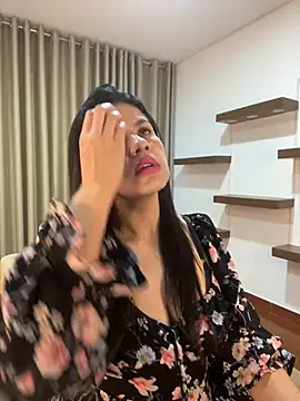 Alice Biel online show from February 8, 1:22 am