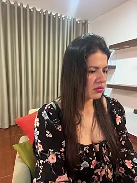 Alice Biel online show from February 28, 10:28 pm