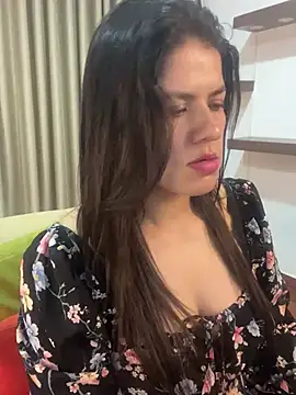 Alice Biel online show from March 6, 12:43 am