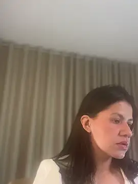 Alice Biel online show from June 12, 1:04 am