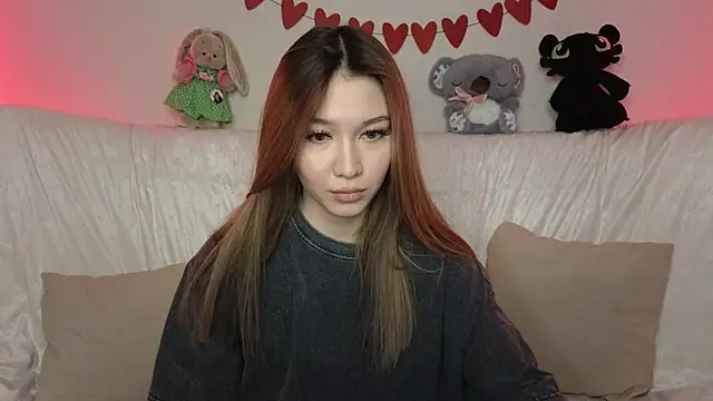 Snapshot of LuxuryGirl__ chatting on February 23, 12:48 pm LuxuryGirl online show from February 23, 12:48 pm