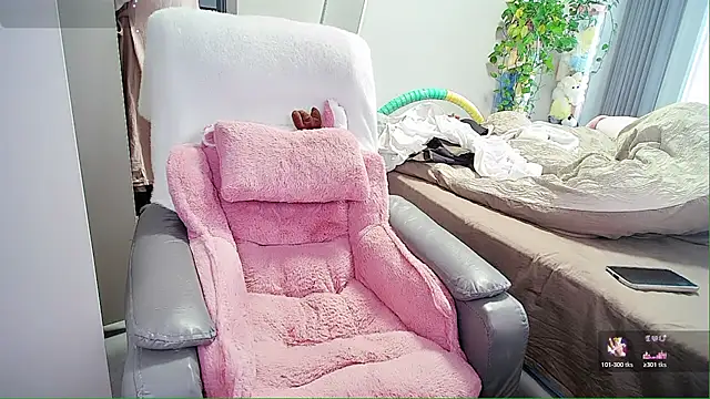 Xiaoyu-G online show from November 1, 2:13 am