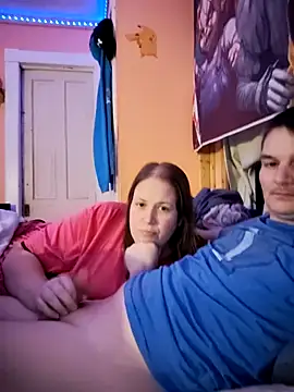 Snapshot of 023Longandjuicy chatting on October 21, 6:36 am 023Longandjuicy online show from October 21, 6:36 am