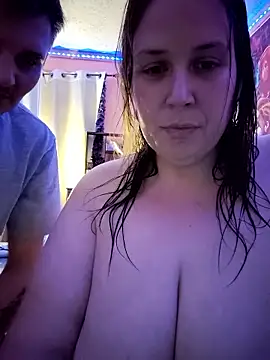 Snapshot of 023Longandjuicy chatting on November 25, 4:12 am 023Longandjuicy online show from November 25, 4:12 am