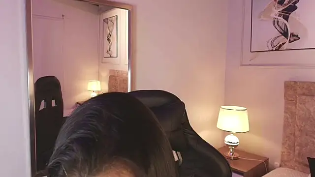 lyn adamns online show from January 24, 11:12 pm