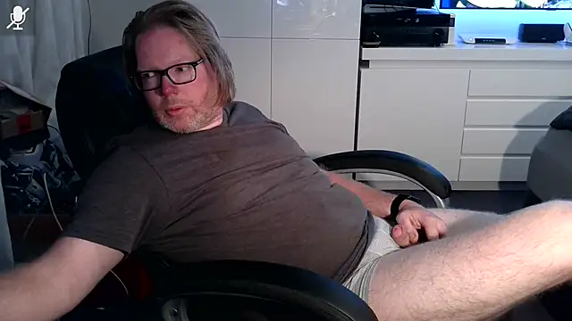 Snapshot of VSteph chatting on September 10, 7:14 pm VSteph online show from September 10, 7:14 pm