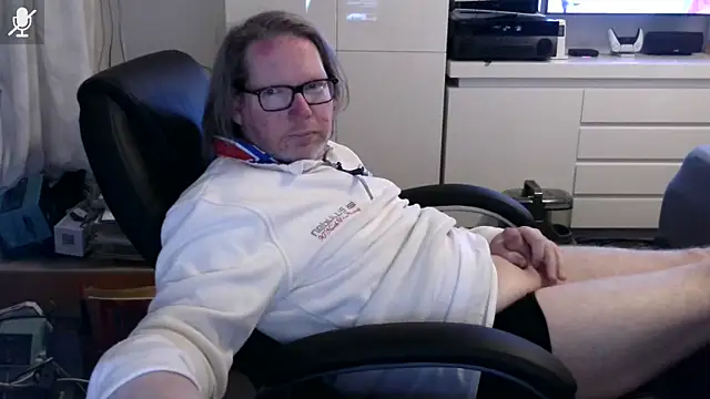 VSteph online show from March 27, 12:38 am