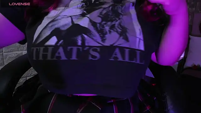 alice  tylor online show from April 22, 12:07 pm