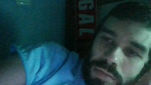 Snapshot of danibigcock69 chatting on October 1, 7:20 pm danibigcock69 online show from October 1, 7:20 pm