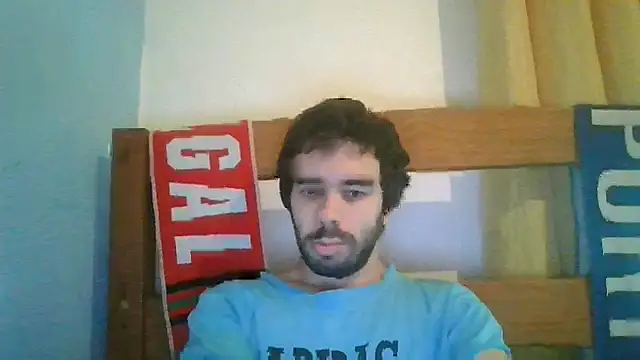 Snapshot of danibigcock69 chatting on October 19, 6:19 pm danibigcock69 online show from October 19, 6:19 pm