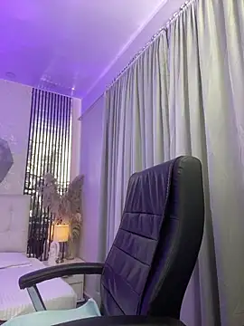 liss black online show from March 20, 3:33 am