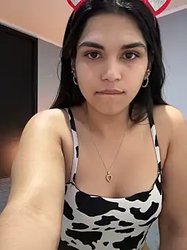 sc4ry girl1 online show from December 9, 1:29 am