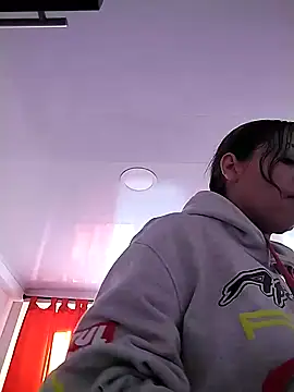 nina carther online show from February 3, 1:19 pm